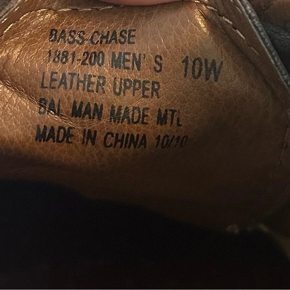 Bass-Chase Men's Brown Leather Shoes - Timeless Style - 10W